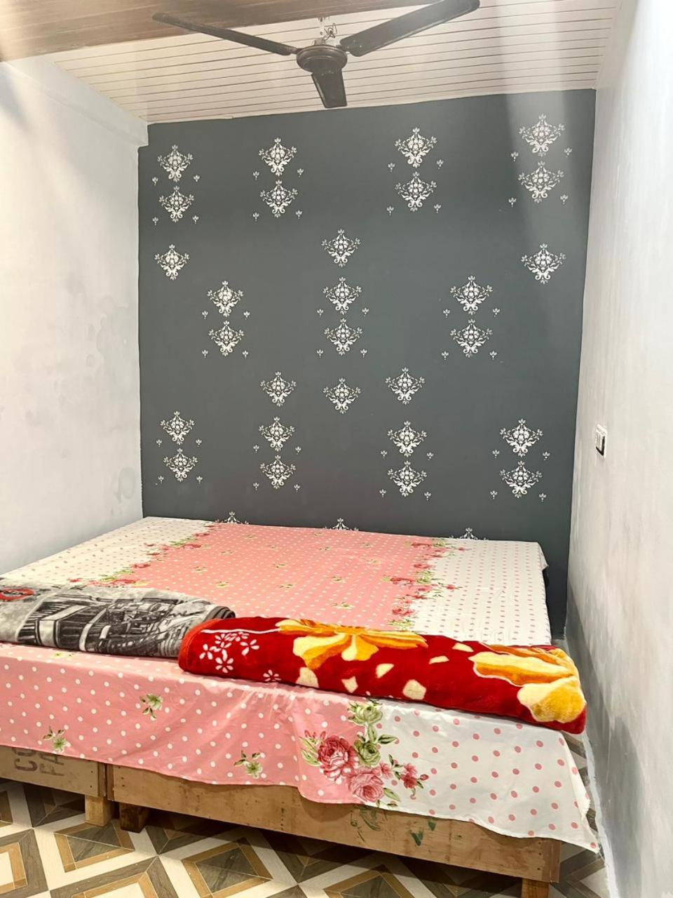 Shri Gamya Guest House Ujjain Zimmer foto